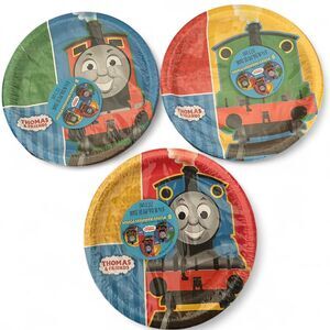 2006 vintage Thomas & Friends paper plates for kids' birthday party
